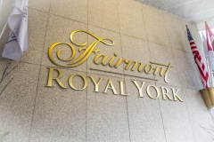 Fairmont-Sign